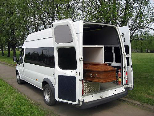 перевозка гроба автотранспортом